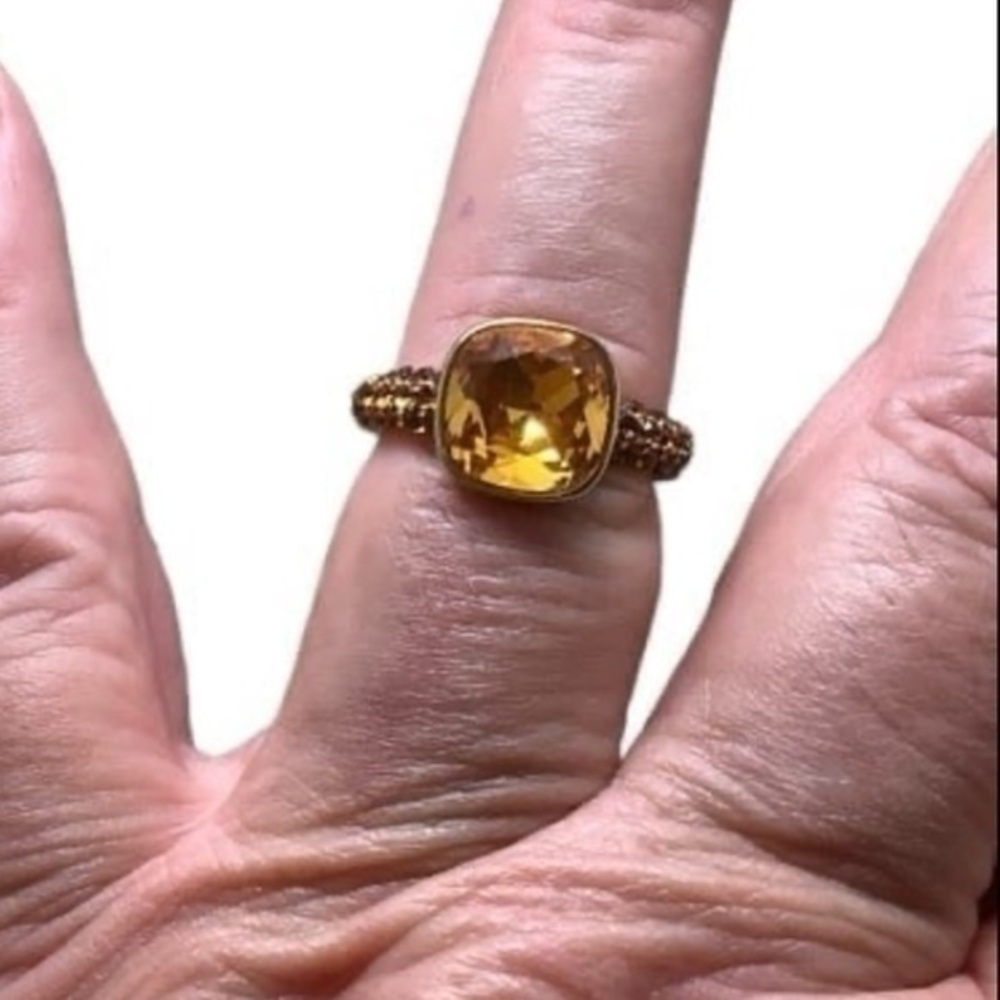 NWOT Heidi Daus Swarovski crystal ring size 8